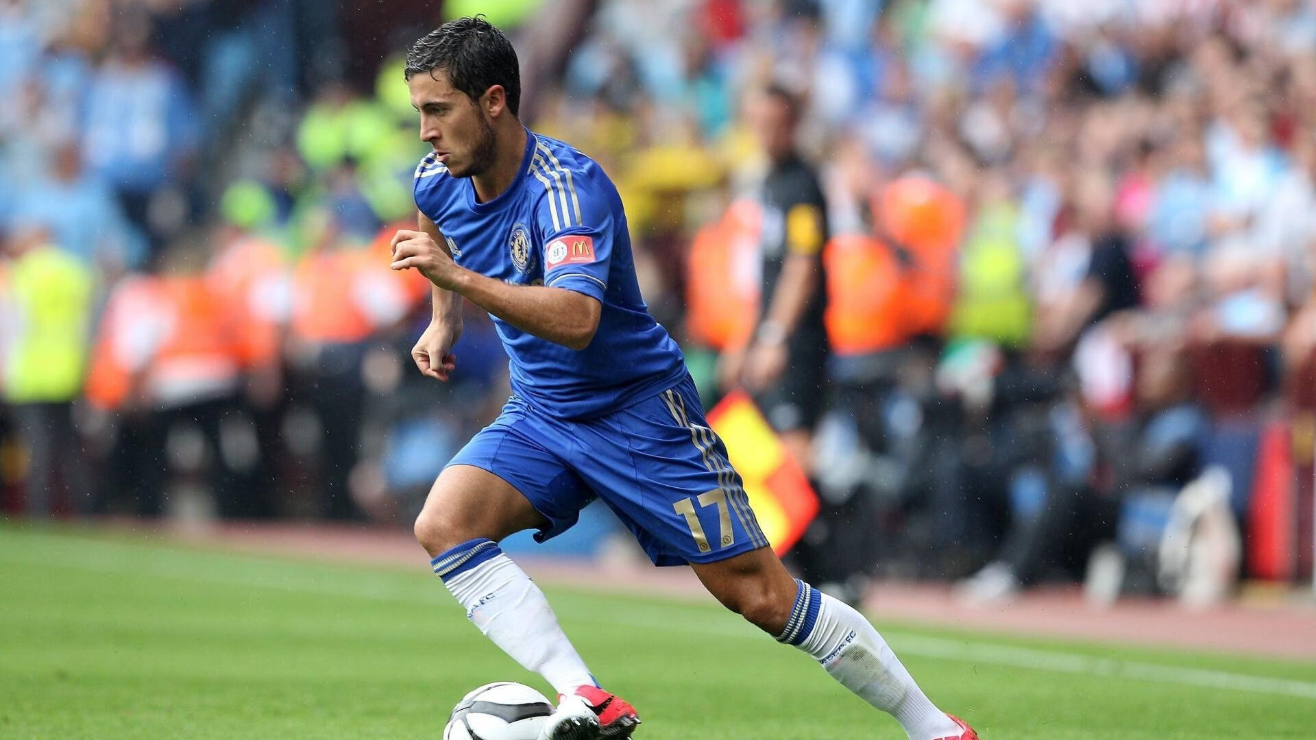 《创新玩法：电竞赛事引入AR技术》，电竞领域中ai技术